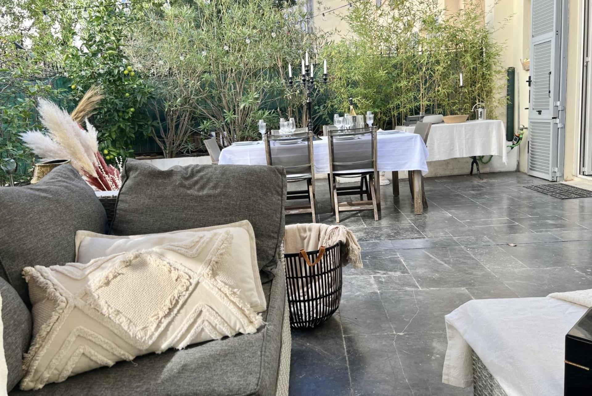 Superbe Appartement De 105 M2, Hyper Centre Avec Terrasse, Parking, A 5 Min De La Mer Νίκαια Εξωτερικό φωτογραφία