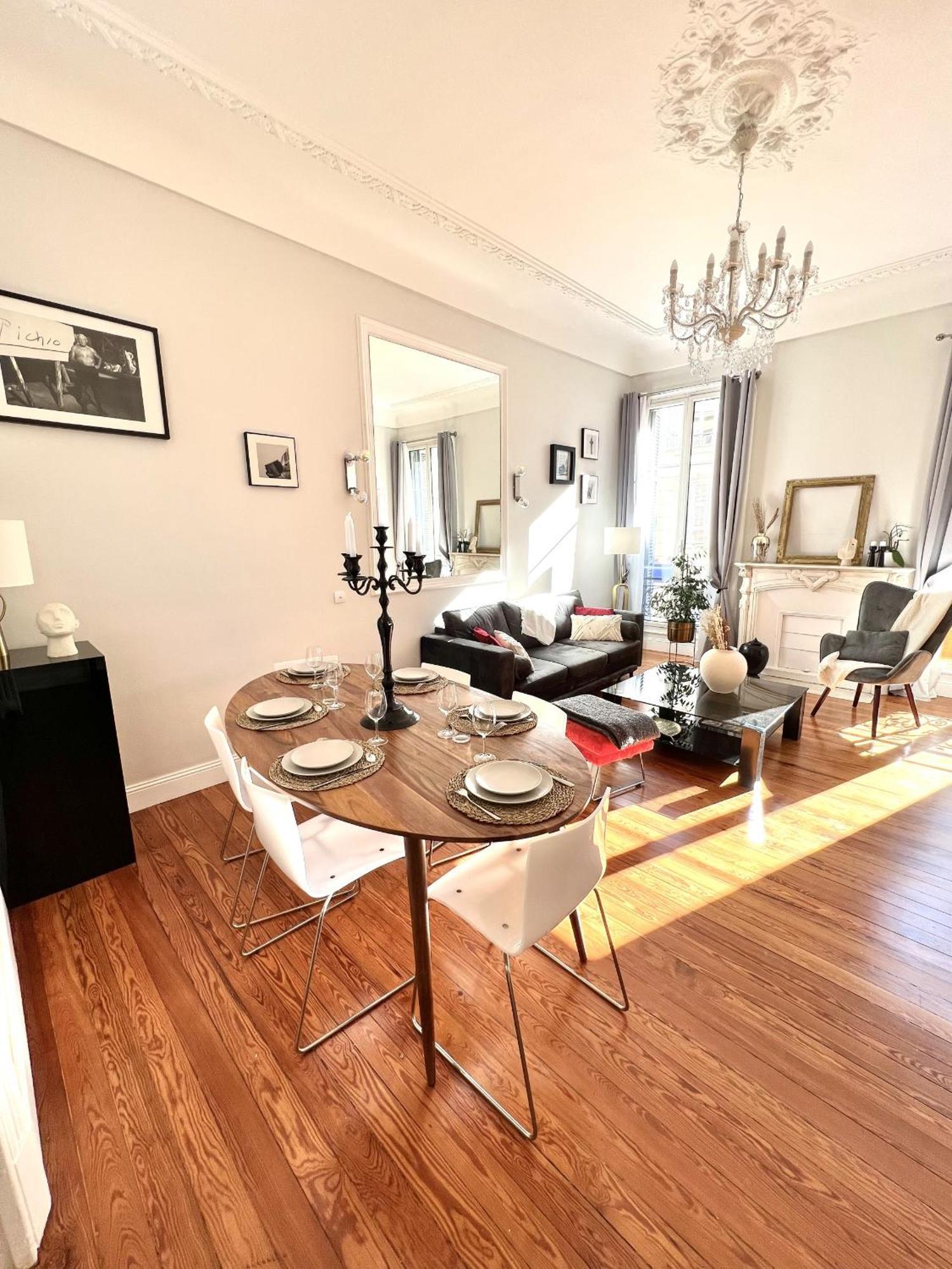 Superbe Appartement De 105 M2, Hyper Centre Avec Terrasse, Parking, A 5 Min De La Mer Νίκαια Εξωτερικό φωτογραφία