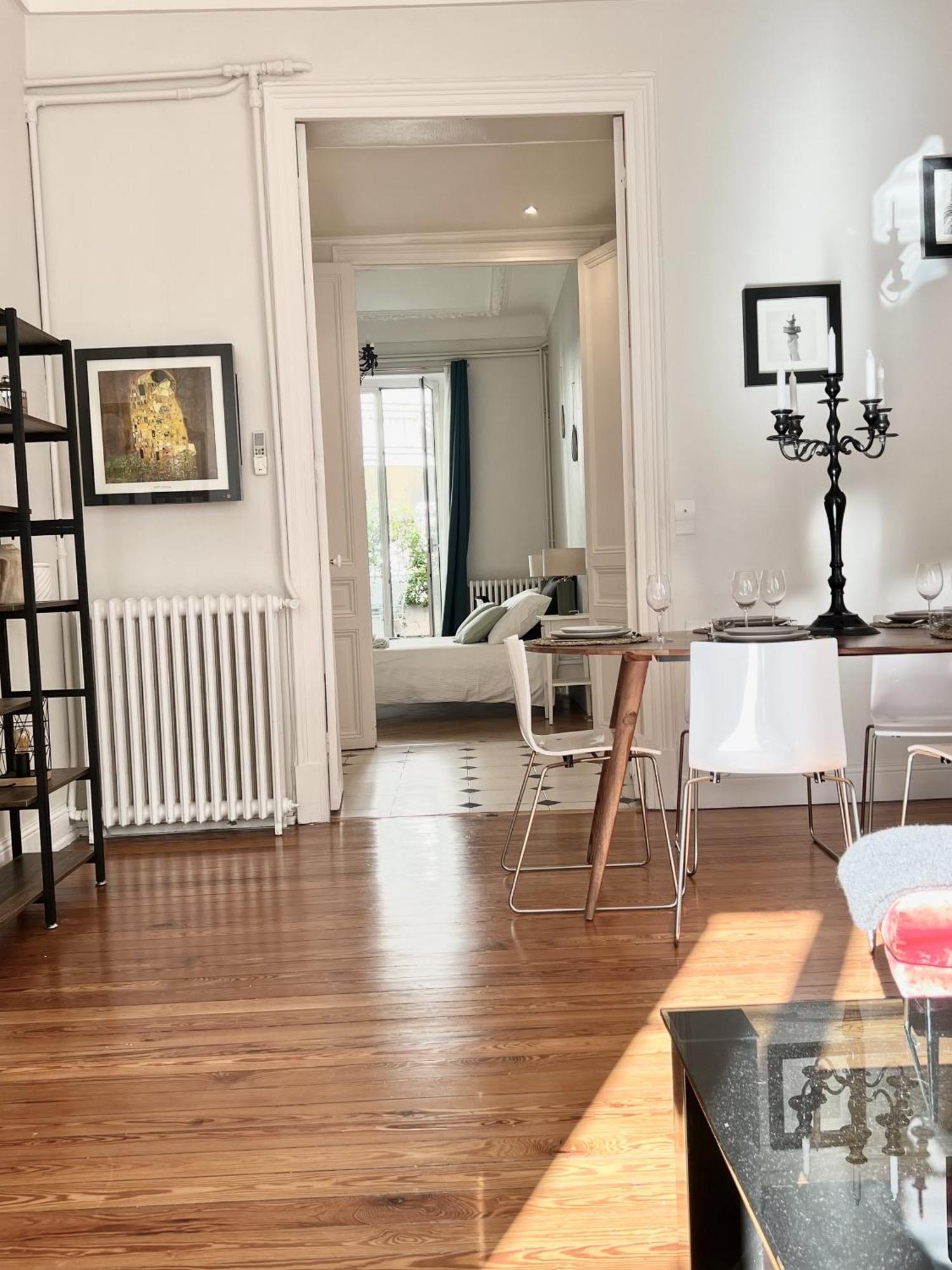 Superbe Appartement De 105 M2, Hyper Centre Avec Terrasse, Parking, A 5 Min De La Mer Νίκαια Εξωτερικό φωτογραφία